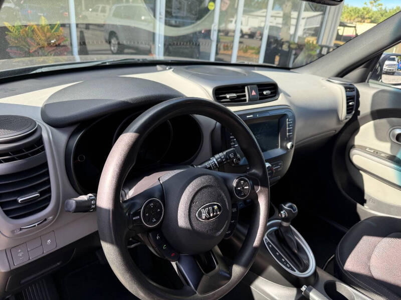 2018 Kia Soul +