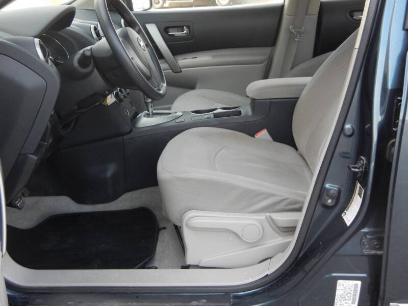 2012 Nissan Rogue S