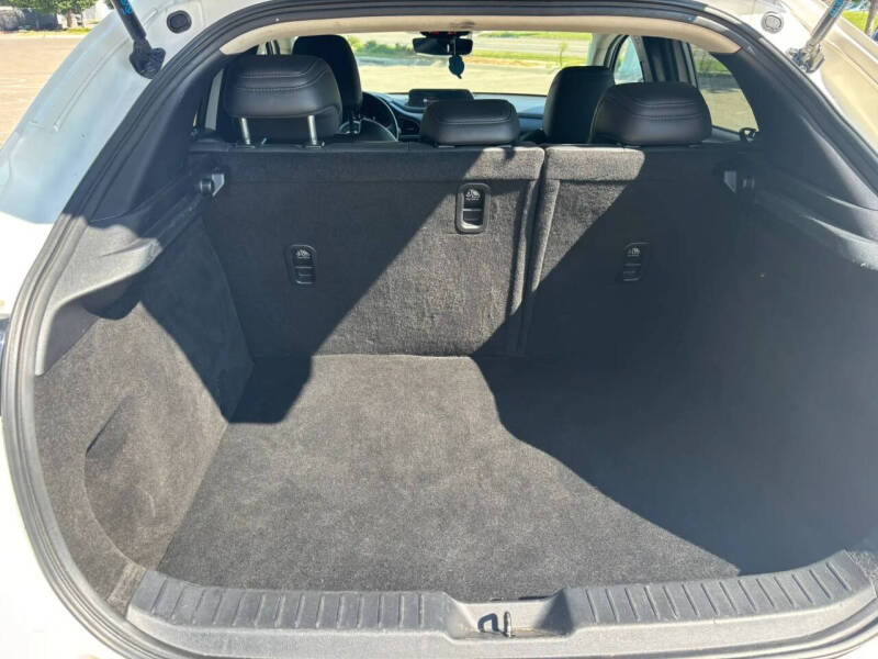 2023 Mazda CX-30 2.5 S Select