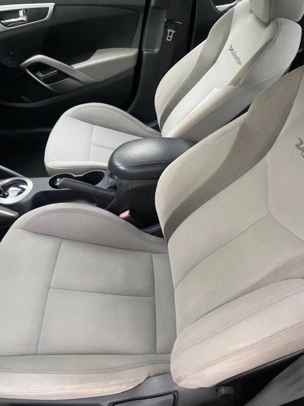 2013 Hyundai Veloster