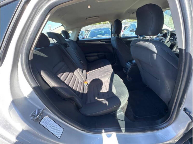 2018 Ford Fusion Hybrid SE
