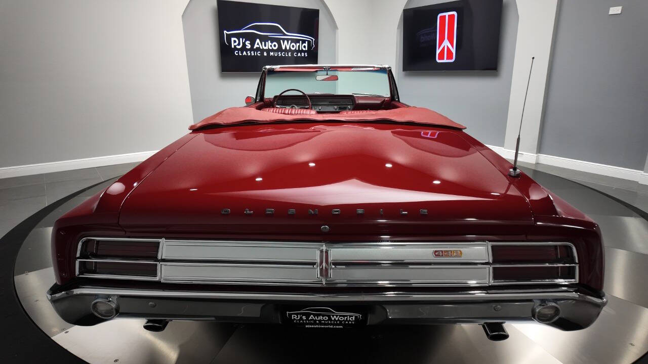 1965 Oldsmobile 442 22