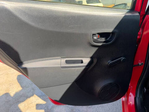 2013 Toyota Yaris