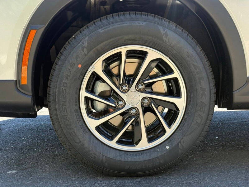 2026 Mitsubishi Eclipse Cross ES