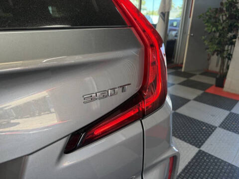 2024 Cadillac XT4 Luxury