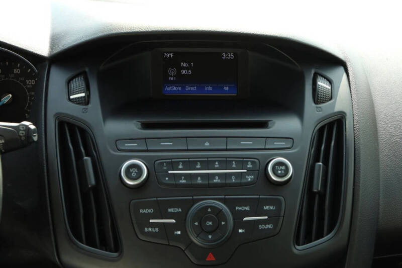 2017 Ford Focus SE