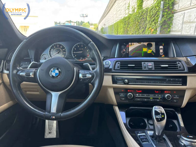 2016 BMW 5 Series 528i