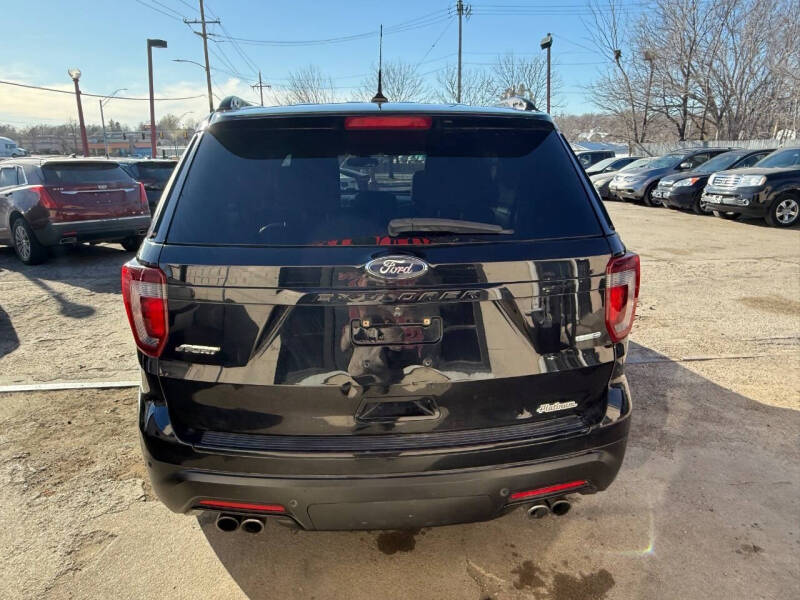 2018 Ford Explorer Sport