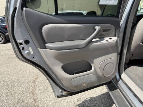 2001 Toyota Sequoia SR5