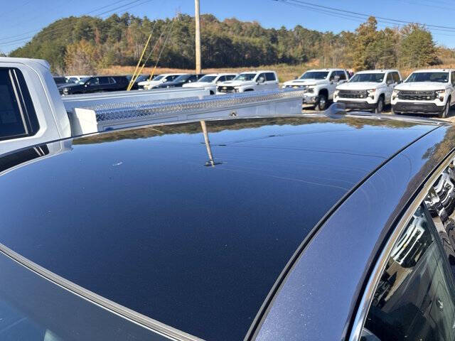 2023 Cadillac LYRIQ Luxury