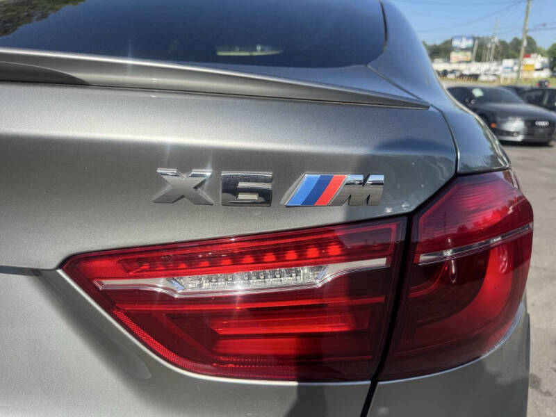 2015 BMW X6 M