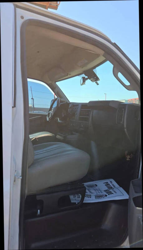 2019 Chevrolet Express 2500