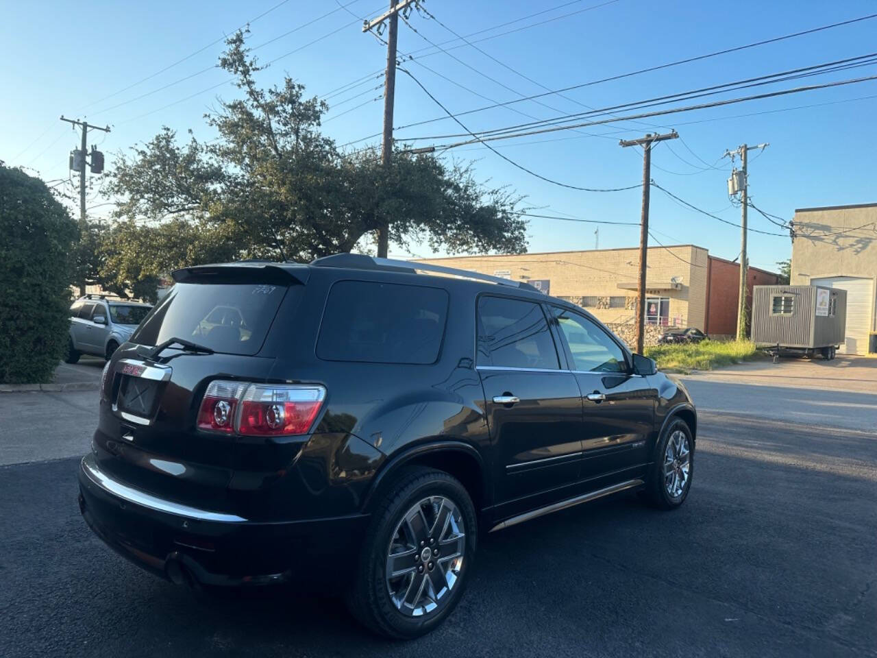 2012 GMC Acadia for sale at Sarenco Auto Inc in Dallas, TX