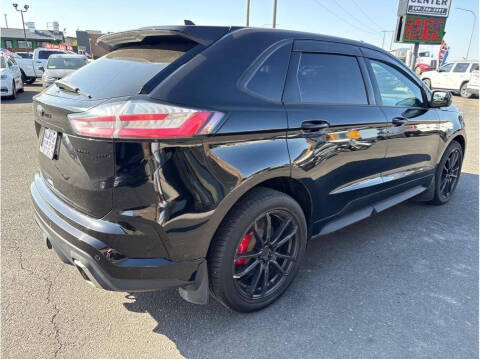 2019 Ford Edge ST