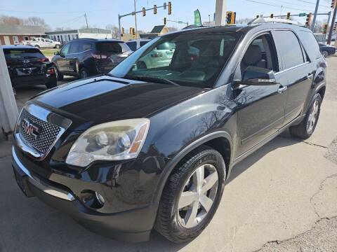 2011 GMC Acadia for sale at SpringField Select Autos in Springfield IL