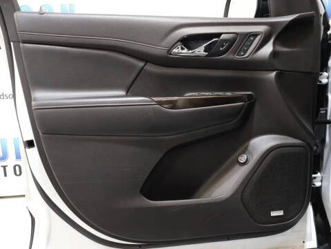 2021 GMC Acadia AT4