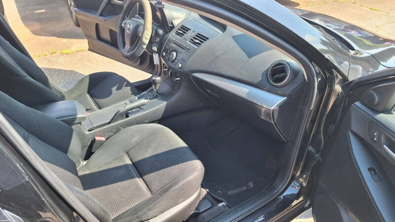2012 Mazda MAZDA3 i Touring