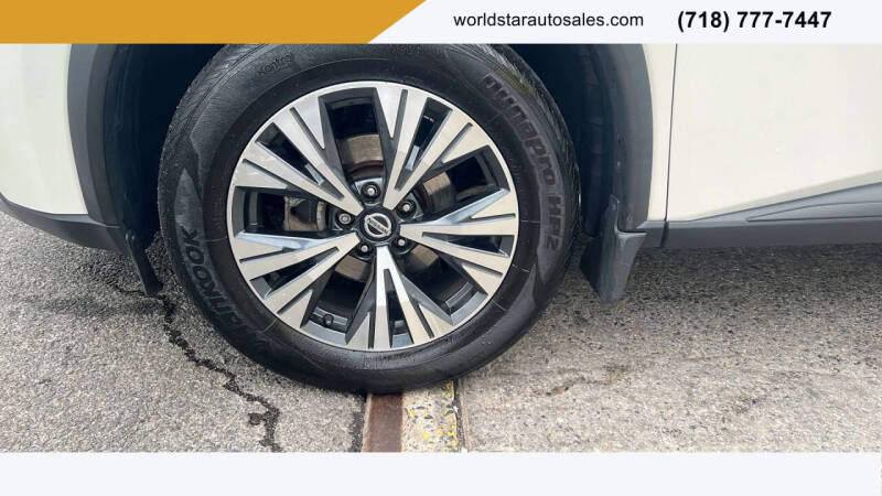 2021 Nissan Rogue SV