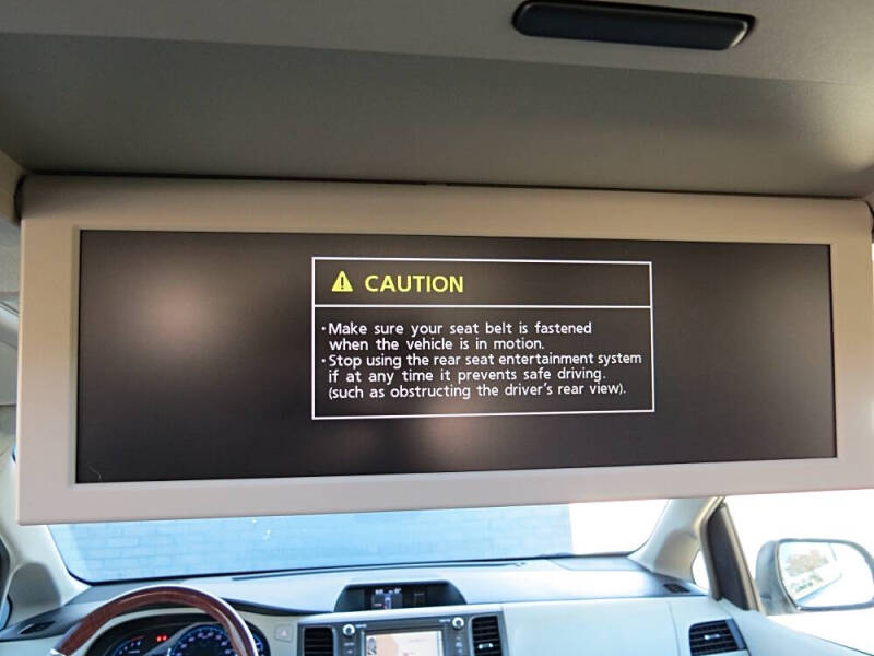 2013 Toyota Sienna Limited 7-Passenger