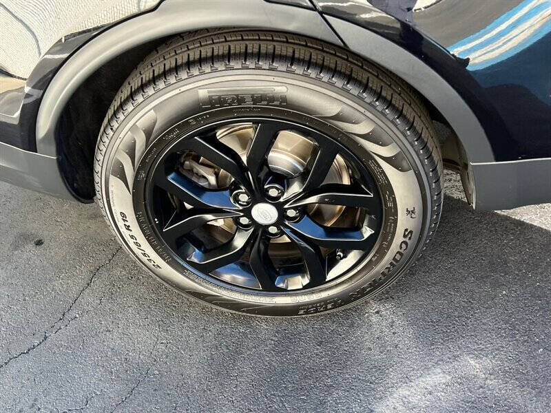 2019 Land Rover Discovery SE