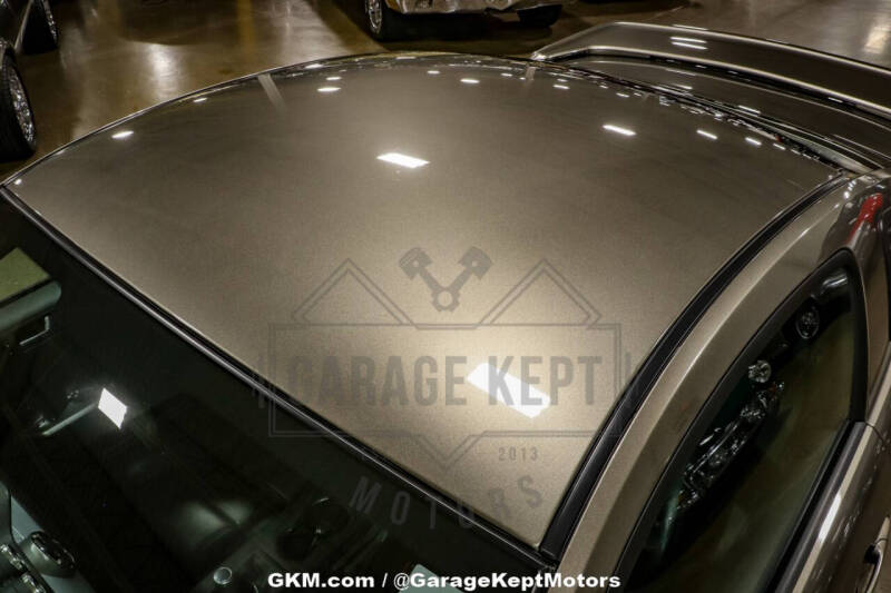 2005 Ford Mustang GT Deluxe