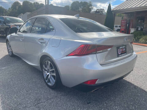 2019 Lexus IS 300