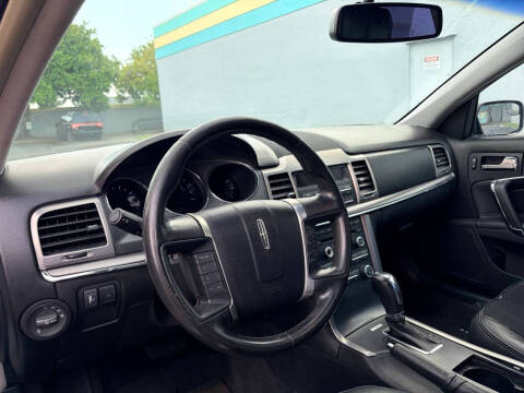 2012 Lincoln MKZ