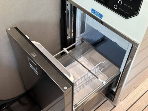 2025 Mercedes-Benz Sprinter