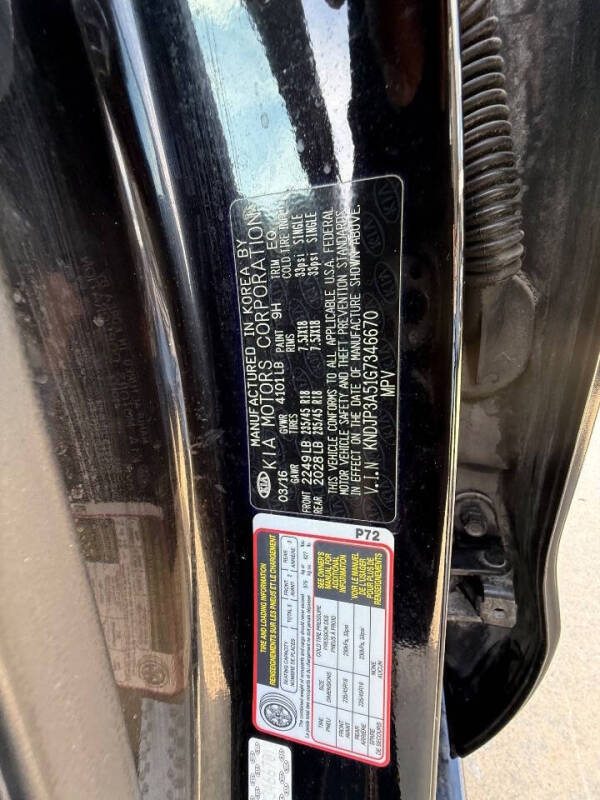 2016 Kia Soul +