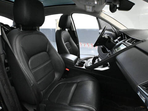 2020 Jaguar E-PACE P250 SE