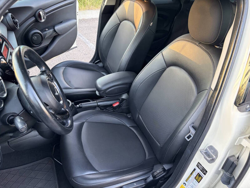 2015 MINI Hardtop 4 Door Cooper
