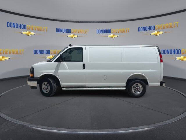 2025 GMC Savana 2500