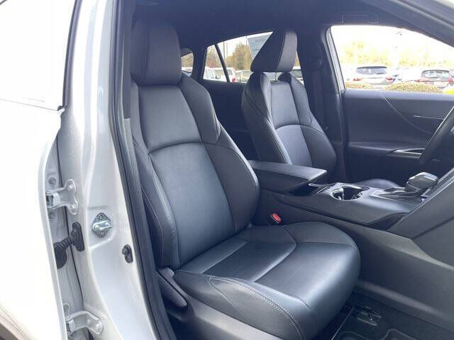 2023 Toyota Venza LE