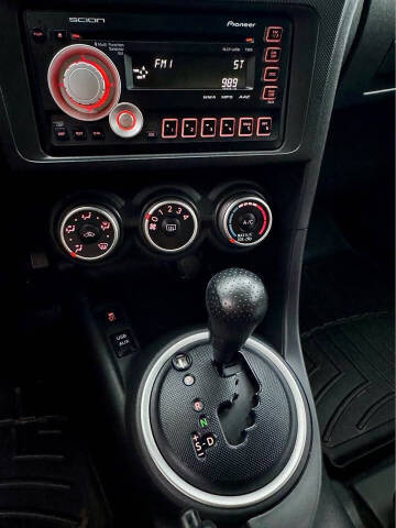 2011 Scion tC