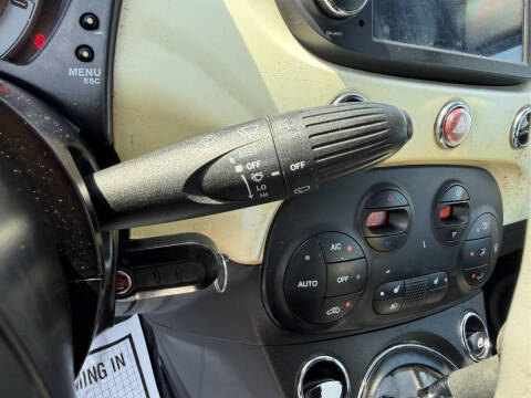 2012 FIAT 500 GUCCI