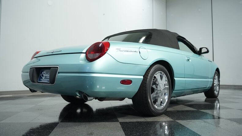 2002 Ford Thunderbird Deluxe