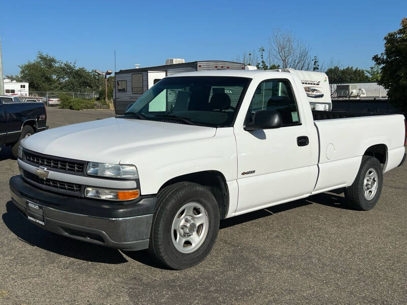 2002 Chevrolet Silverado 1500 for sale at Deruelle's Auto Sales in Shingle Springs CA