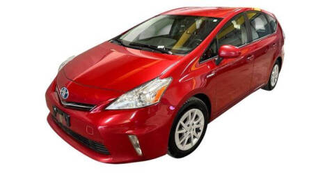2014 Toyota Prius v Three
