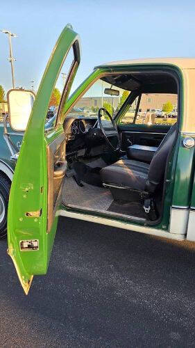 1973 Dodge D200 Pickup