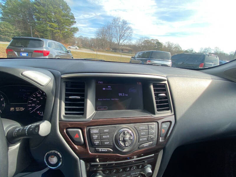 2013 Nissan Pathfinder SV