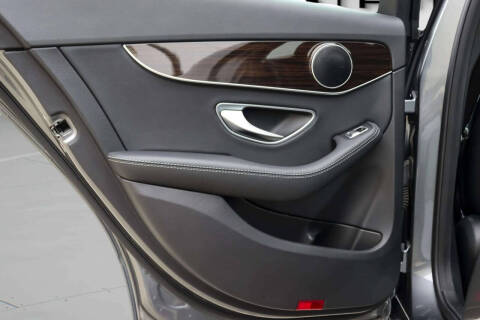 2017 Mercedes-Benz C-Class