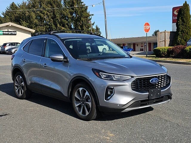 2023 Ford Escape Hybrid Platinum