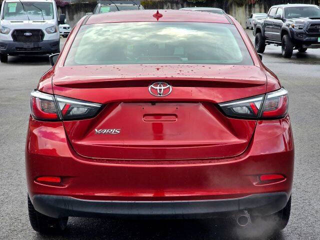 2019 Toyota Yaris LE