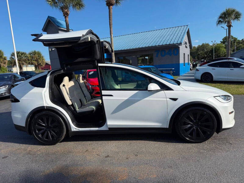 2022 Tesla Model X