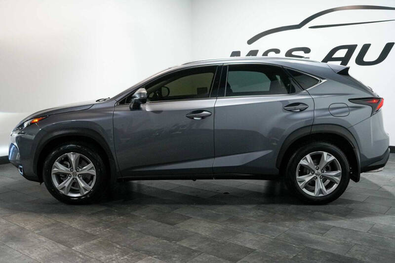 2017 Lexus NX 200t