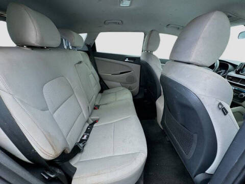 2021 Hyundai Tucson SE