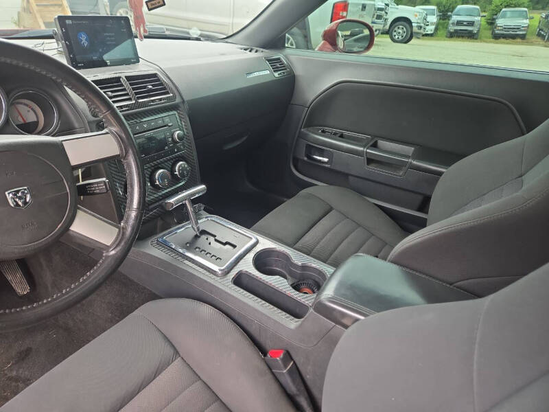 2009 Dodge Challenger SE