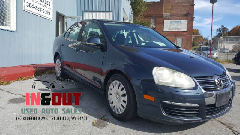 2008 Volkswagen Jetta for sale at In & Out Used Auto Sales in Bluefield WV