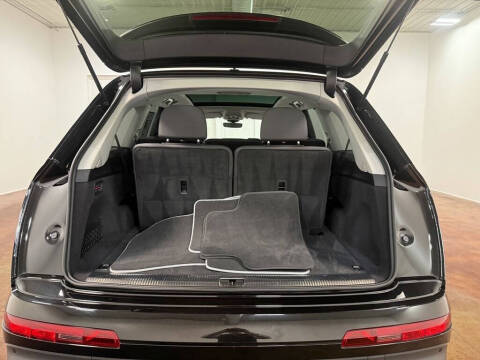 2023 Audi Q7 quattro Premium 45 TFSI