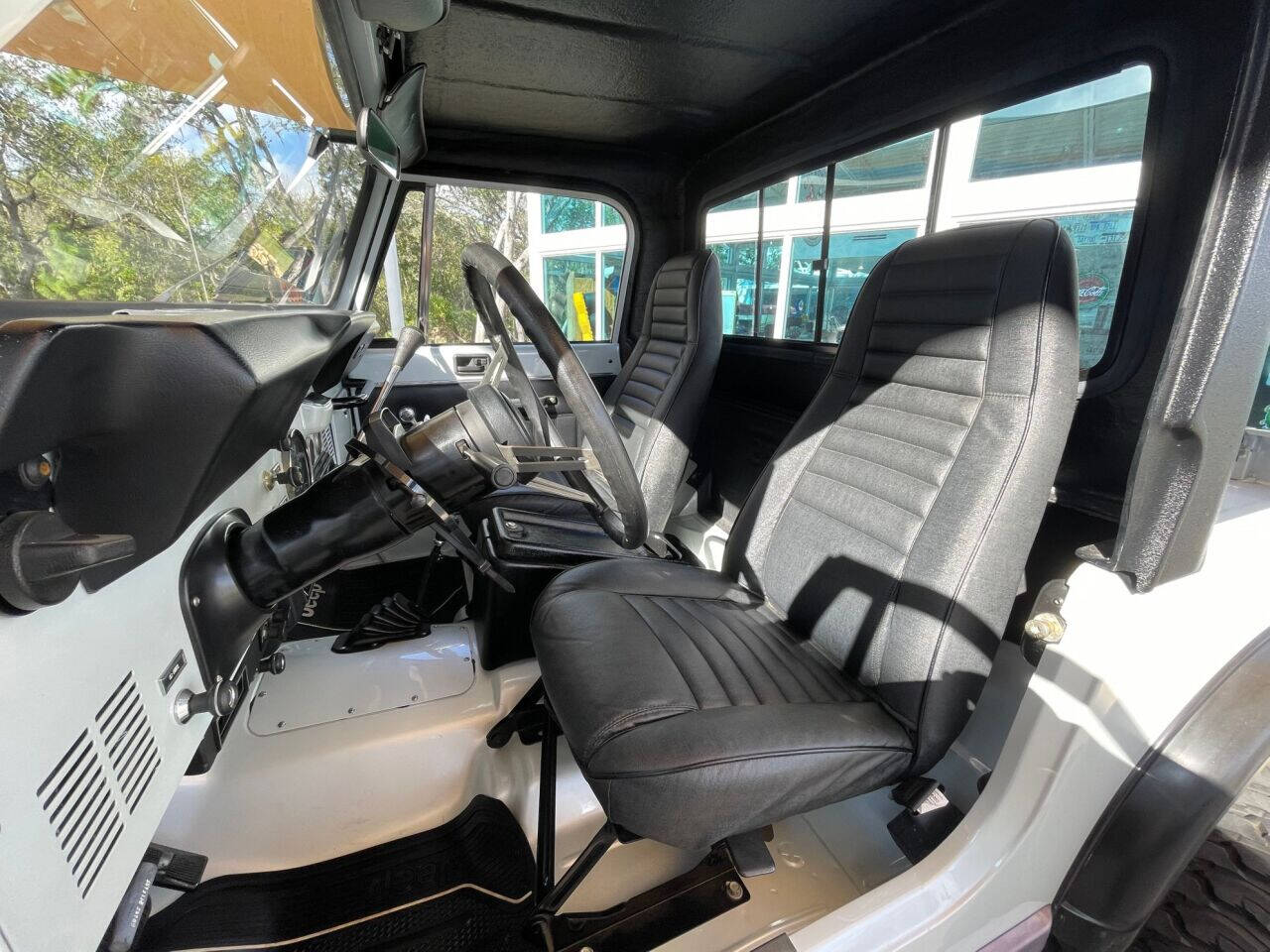 1986 Jeep CJ-7 22